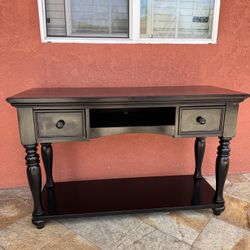 Elegant Console Table / Entryway Table with Storage