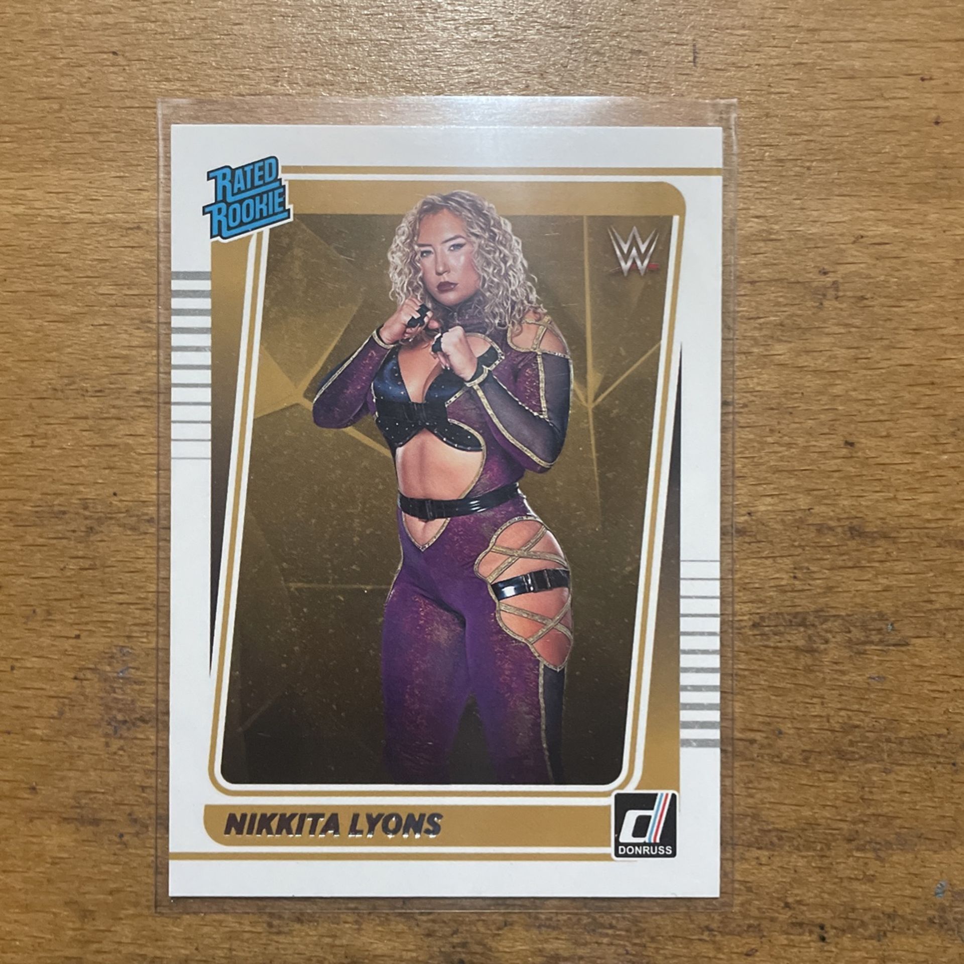 2022 DONRUSS WWE NIKKITA LYONS RATED ROOKIE