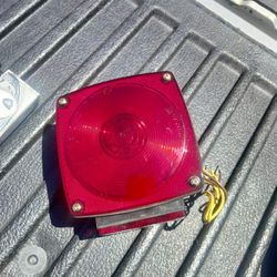 Brake Light For Extra Trailers Or Truck