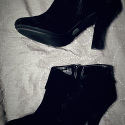 Women's Black Booties W/Heel