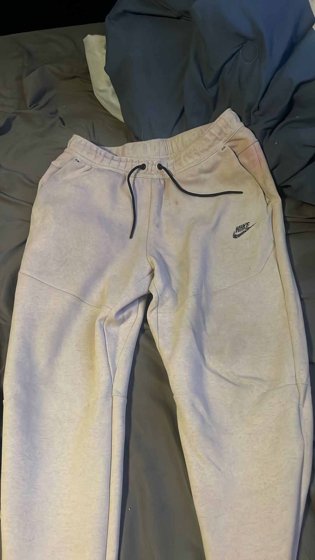 Nike Tech Fleece Sweatpants Large