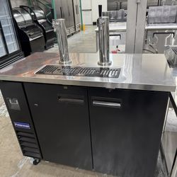 NSF/ETL Polarman PLM-BCBD2-2 49 1/8" Dual Single-Tap Direct Draw Kegerator Beer Dispenser with 2 Solid Doors, 12.5 cu. ft.