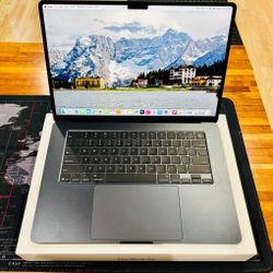 MACBOOK AIR 15” 2025 Apple M4 16GB 256GB SSD IN BOX With Warranty till 05/30/2026