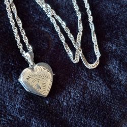 Heart Pendant And Necklace 