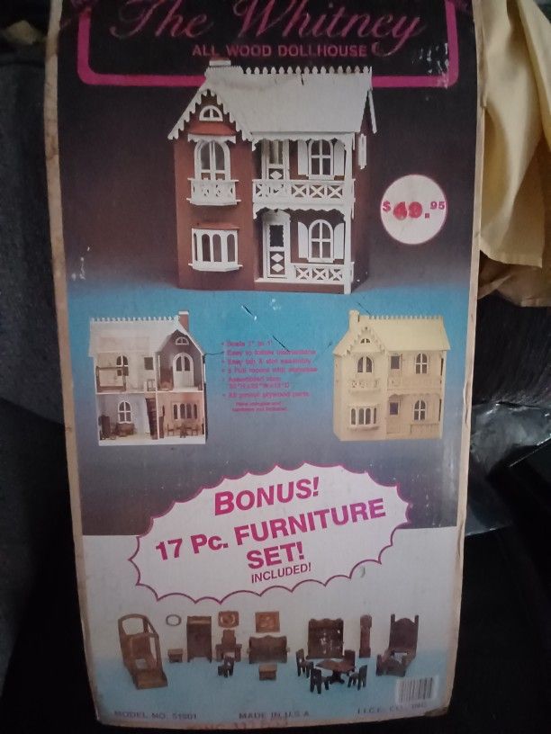 Vintage 1989 USA made "Whitney All Wood Doll House "