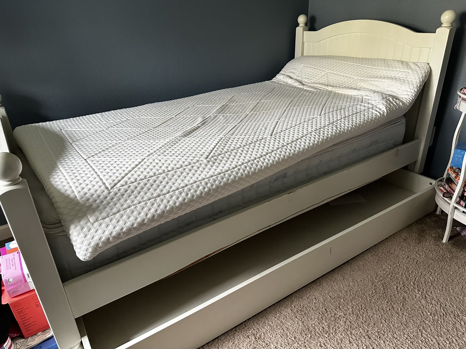 Pottery Barn Twin Bed