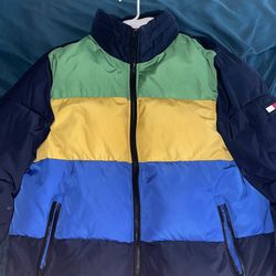 Tommy hillfiger Puffer Size :L