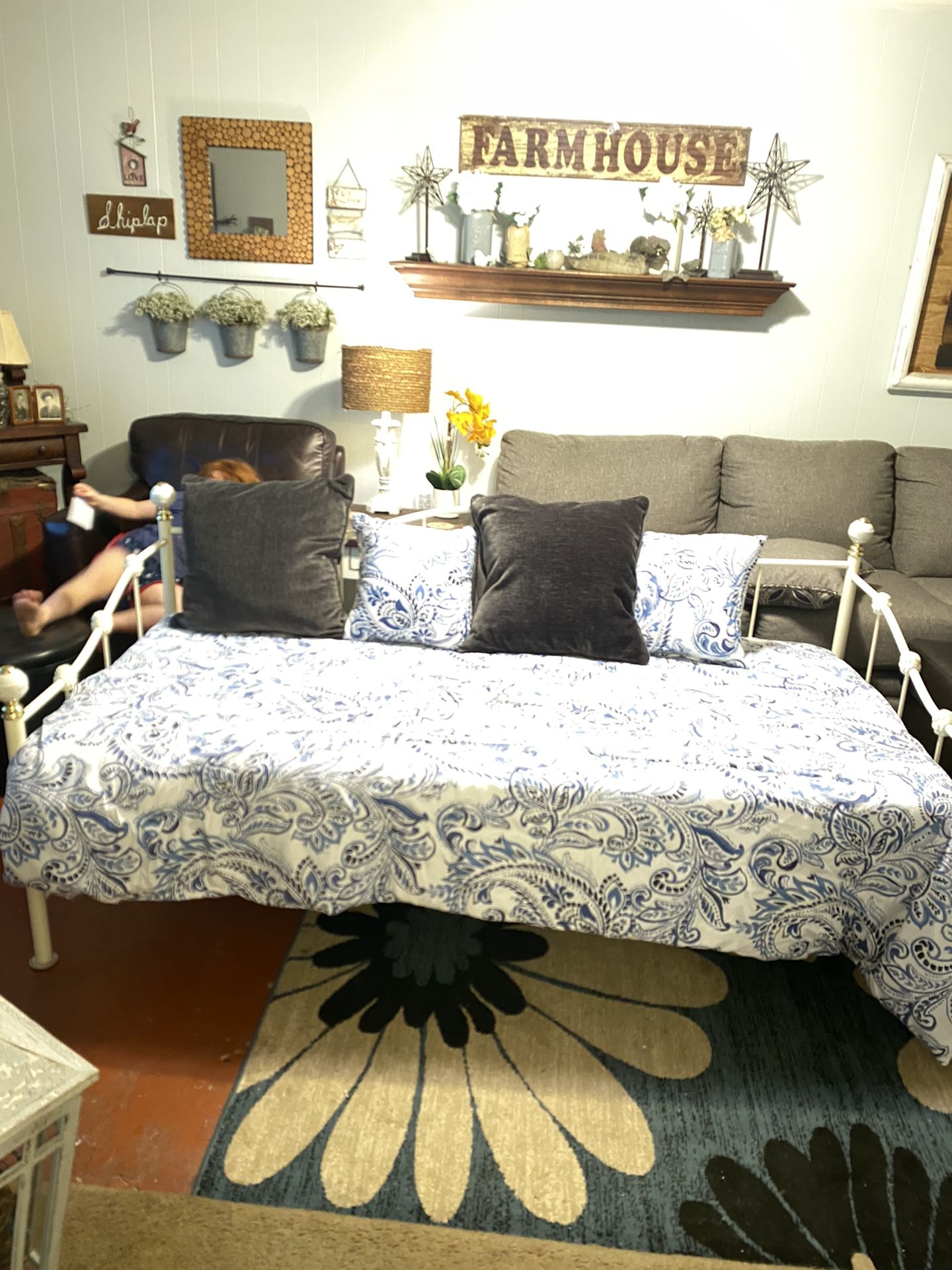 Nice Heavy Iron Bed