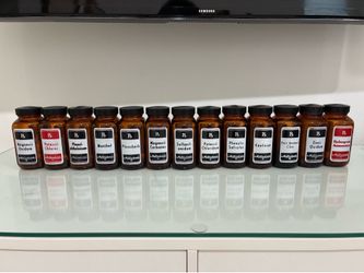 Apothecary and Mallinckrodt jars