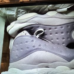 Jordans  13 retro  Atmospher gray size 12 