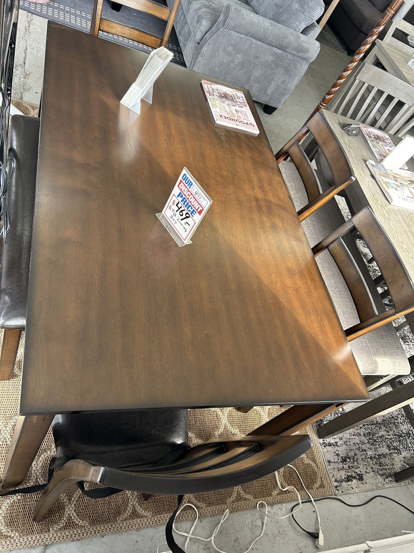 COMEDOR.  MEDIANO.  ( 6. Pcs)