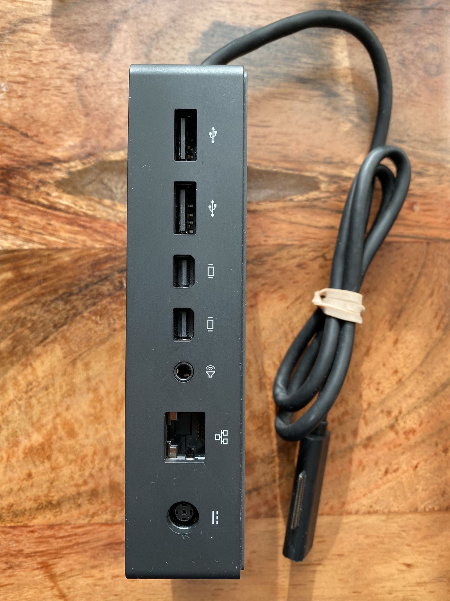 Surface Dock Microsoft 1661