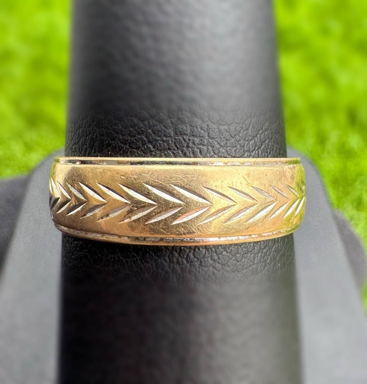 Vintage Jewelry 14k solid yellow gold flower band ring size 11