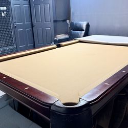 8 ft Slate Pool Table – Solid Wood – 3 Piece Slate – Includes Cover -  $400 OBO