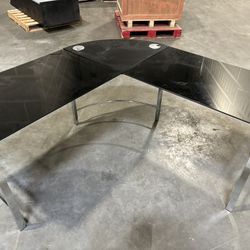 Computer Table/ Desk 