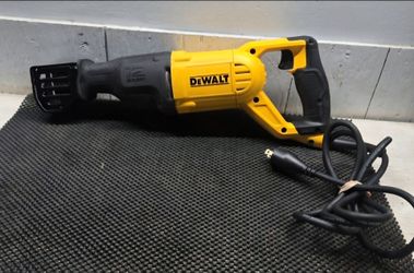 DeWalt Reciprocating Saw