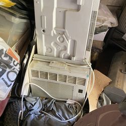 2 Window Air Conditioning Units