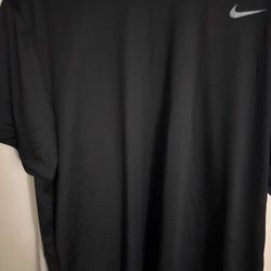 Nike Dri Fit Tees Black/white Size XXL