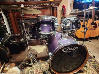 PDP F Series Complete 5 pc. Drum set