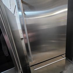 36" KITCHENAID BUILT IN BOTTOM FREEZER STAINLESS STEEL 