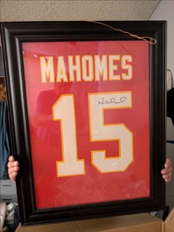 Framed Signed Mahomes #15 Kansas City Jersey