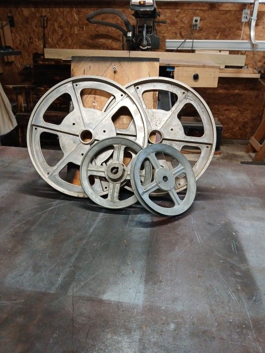 4..aluminum Wheels