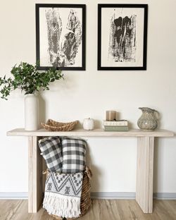White wash entry table