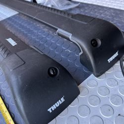 Thule XT Crossbars Entire System (like New)