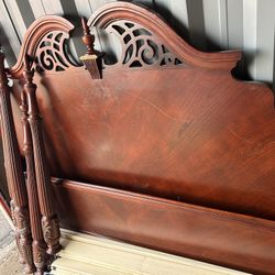 Queen Wood bed Frame