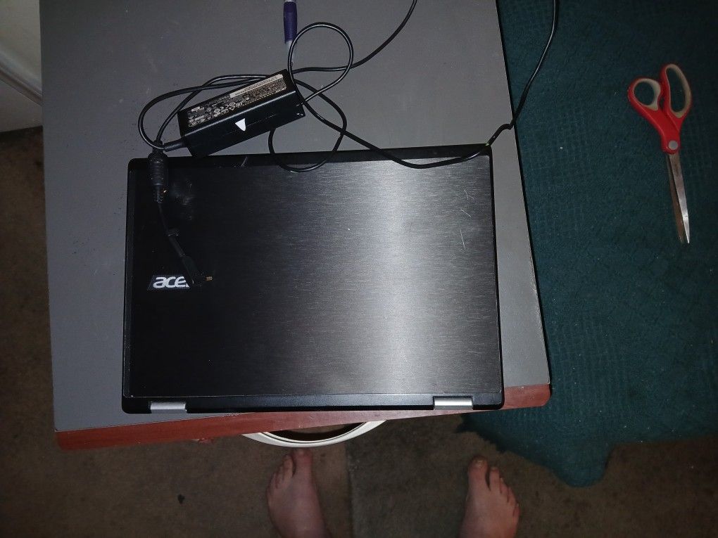 Laptop