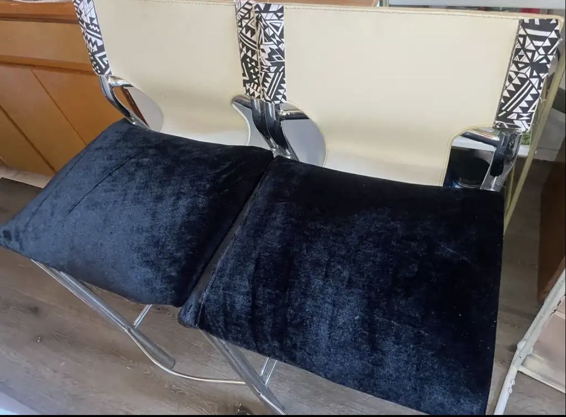 Custom Bar Stools * free Delivery *