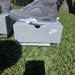 Jordan 5 Wolf Grey