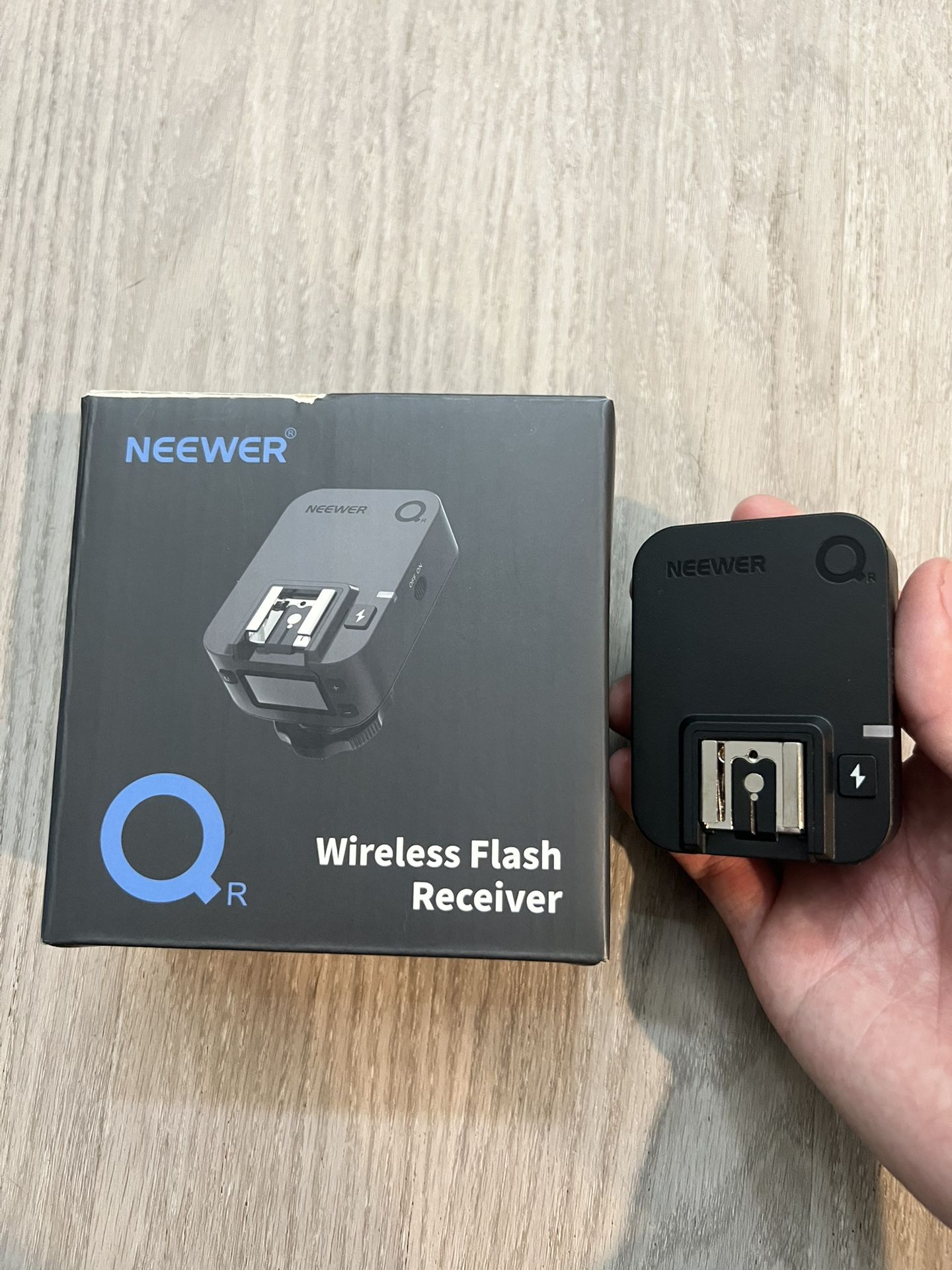 NEEWER QR 2.4G Wireless Flash Receiver for NEEWER QPRO-C, QPRO-N