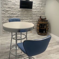 White silver Counter Height Table