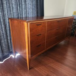 Tempo Bedroom Set