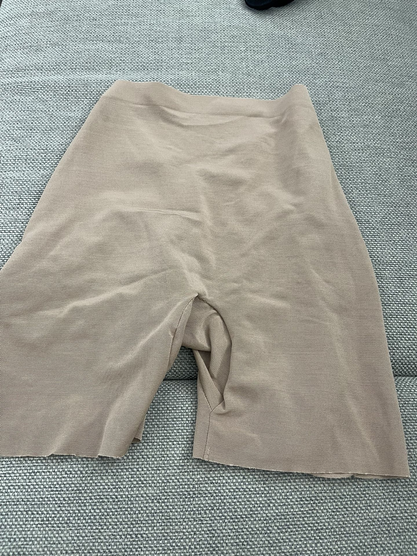 SKIMS Women's Sheer Sculpt Low Back Short