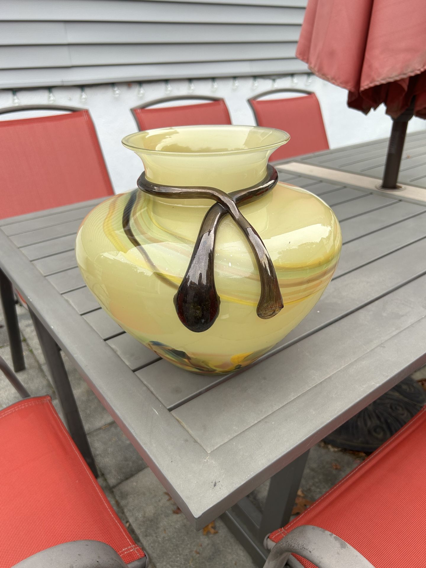 Vintage Art Glass Vase Made In Romania 