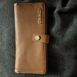 Steve Madden Brown Wallet