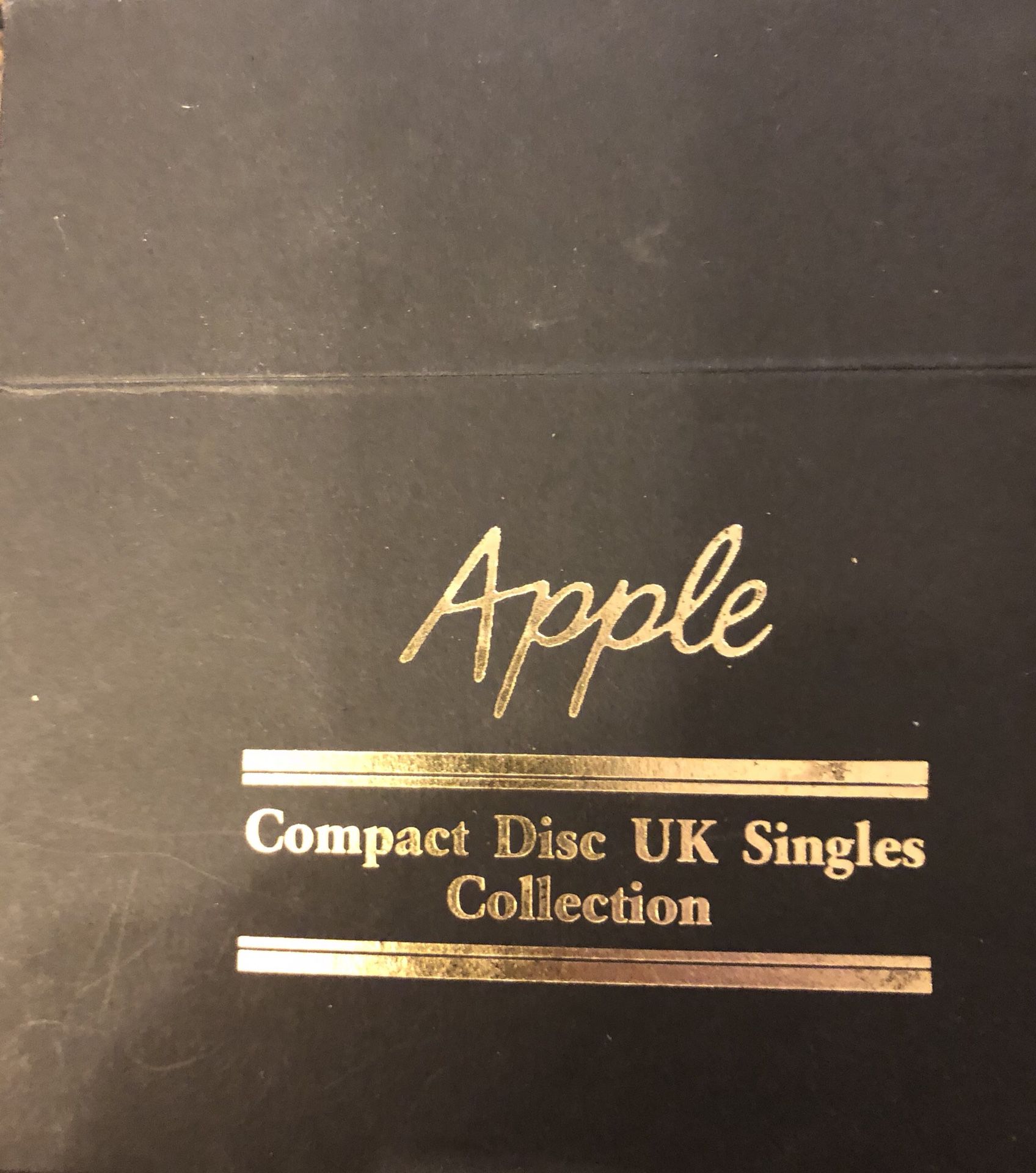 APPLE BEATLES COMPACT DISC UK SINGLES BOX SET COLLECTION