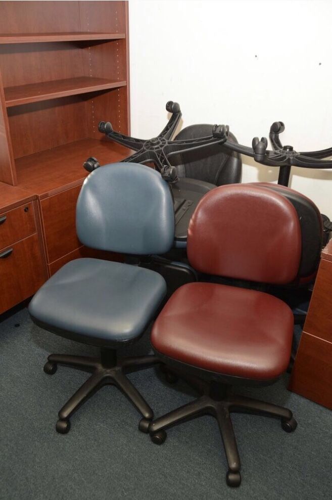 OFFICE LIQUIDATION SALE- Office Chairs