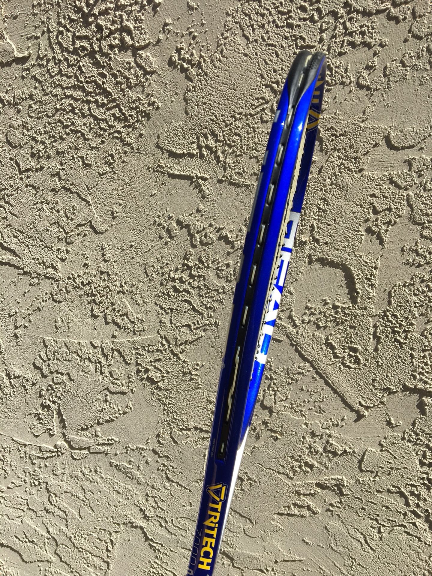 Head Tritech 7000 tennis racquet size of grip 4 1/2 - 4