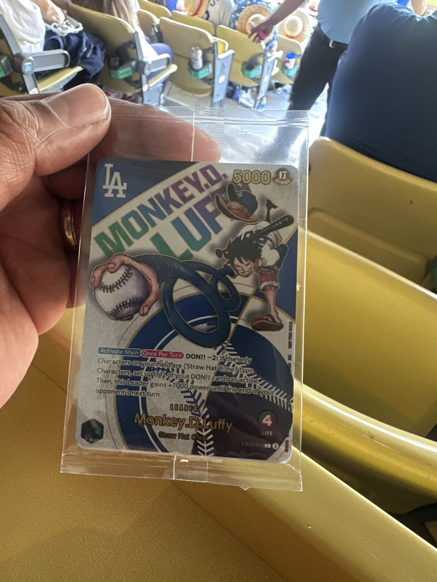 🔥Limited Edition ONE PIECE x LA Dodgers Collaboration Card 🔥