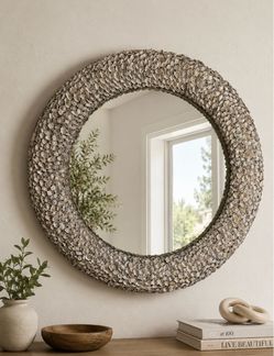 32” Coastal Seashell Statement Mirror