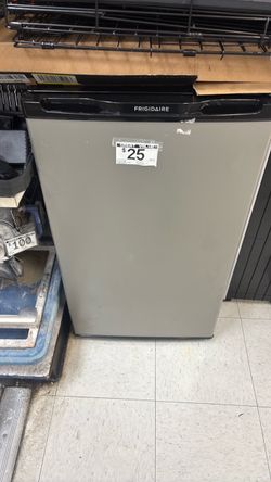 Xl mini fridge