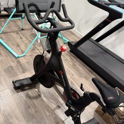 Peloton Bike 
