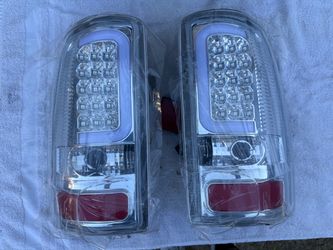 00-06 Chevy Tahoe Yukon Chrome LED Bar Tail Lights