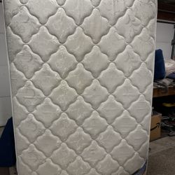 SERTA Full (Double) size Mattress 🆓 