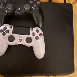 PS4 Slim