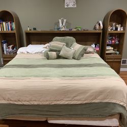 Thomasville Bedroom Set