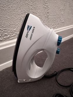 Black & Decker Press’N Go Iron